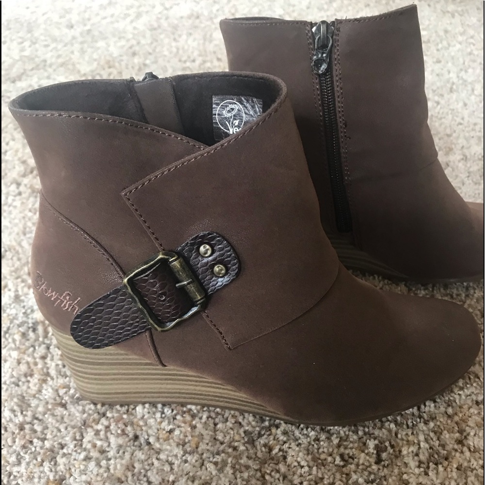 Womens ankle booties size 8.5